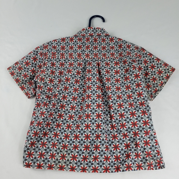 Old Navy Shirt - Picture 2 of 2